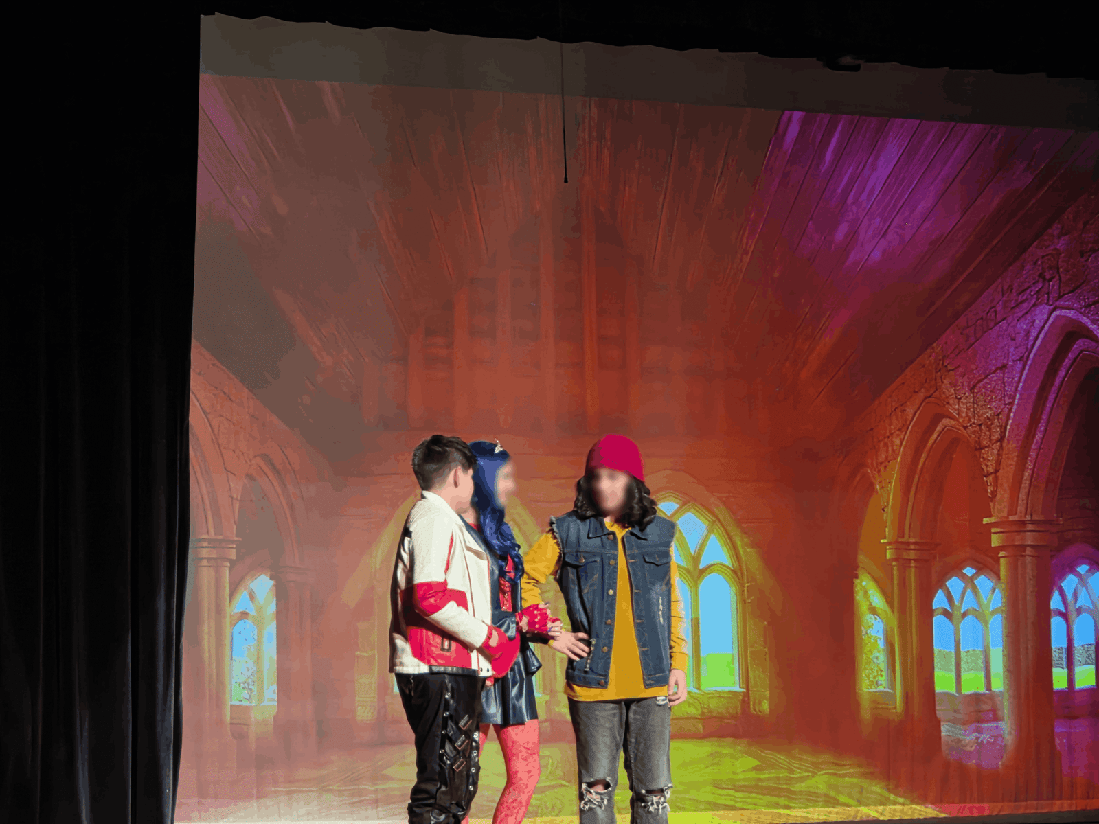 Southeastern PA 4k projector rental for stage super bright